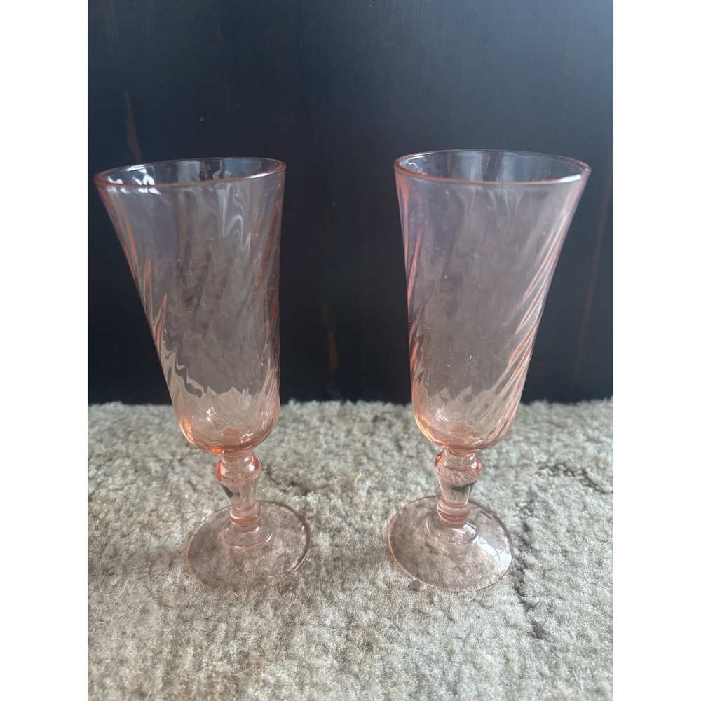 Arcoroc Champagne Flutes Unisex OS Pink Good Rosaline Swirl Glass France